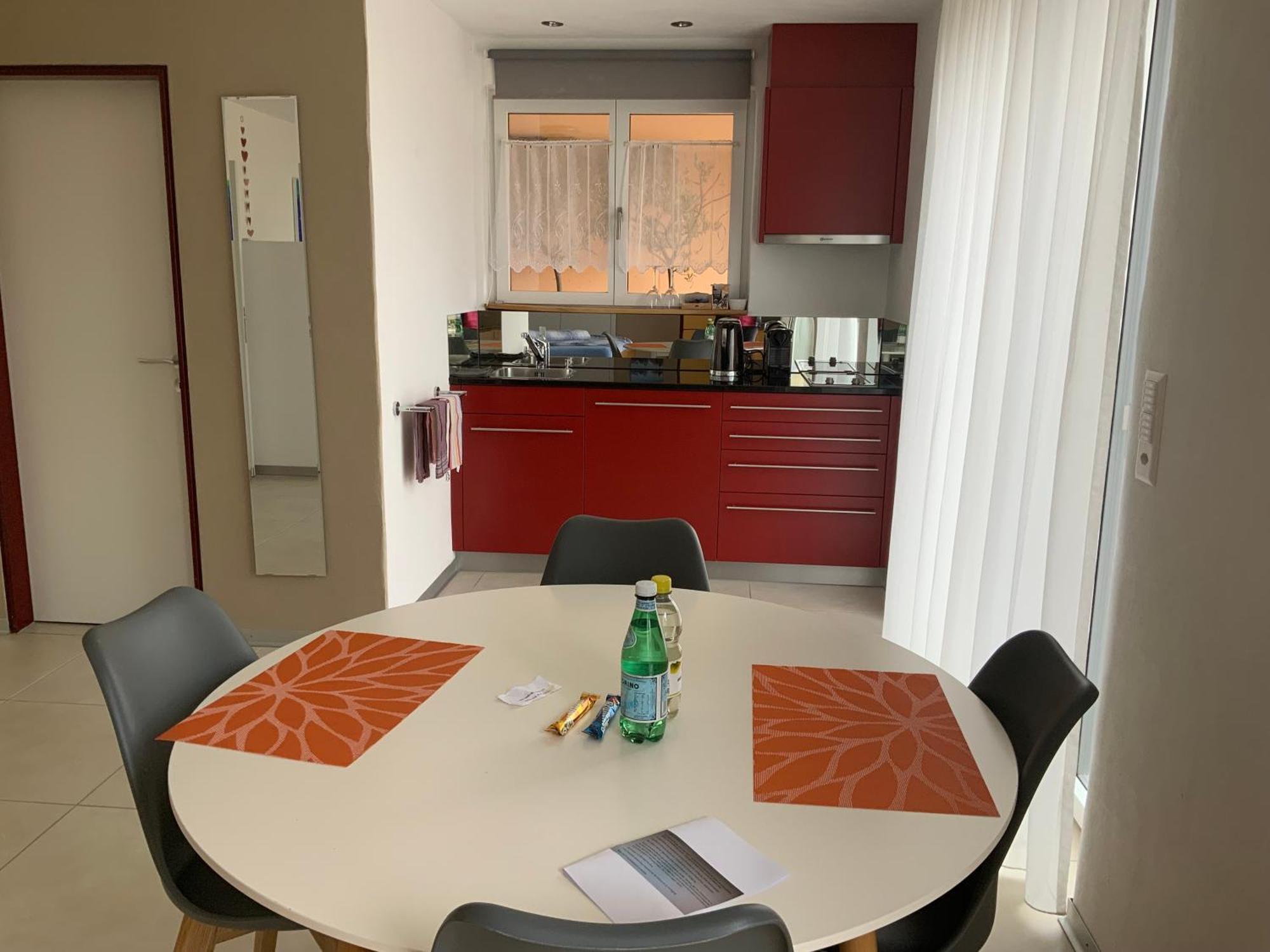 Ferienwohnung Oase zum SEIN Spiez Exterior foto